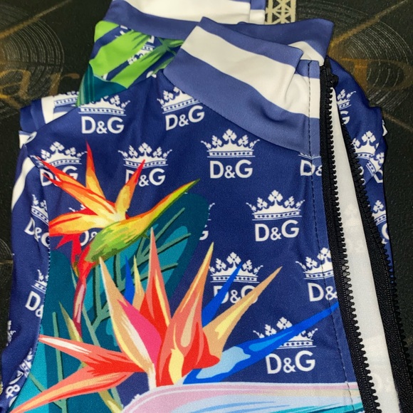 Tracksuit - Picture 4 of 8